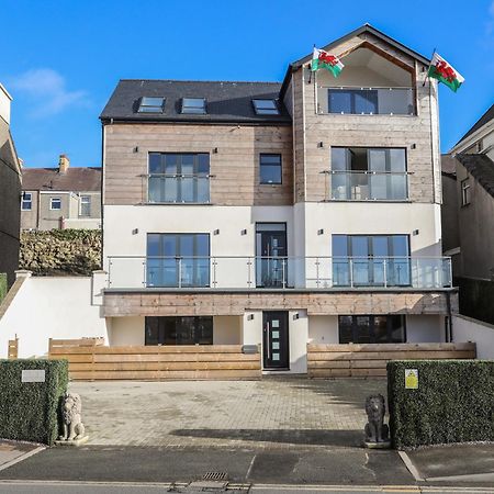 Bryn Min Manton Penthouse Apartamento Caernarfon Exterior foto