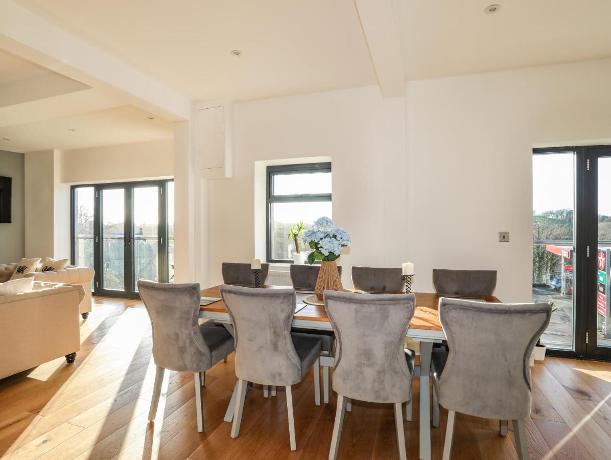 Bryn Min Manton Penthouse Apartamento Caernarfon Exterior foto