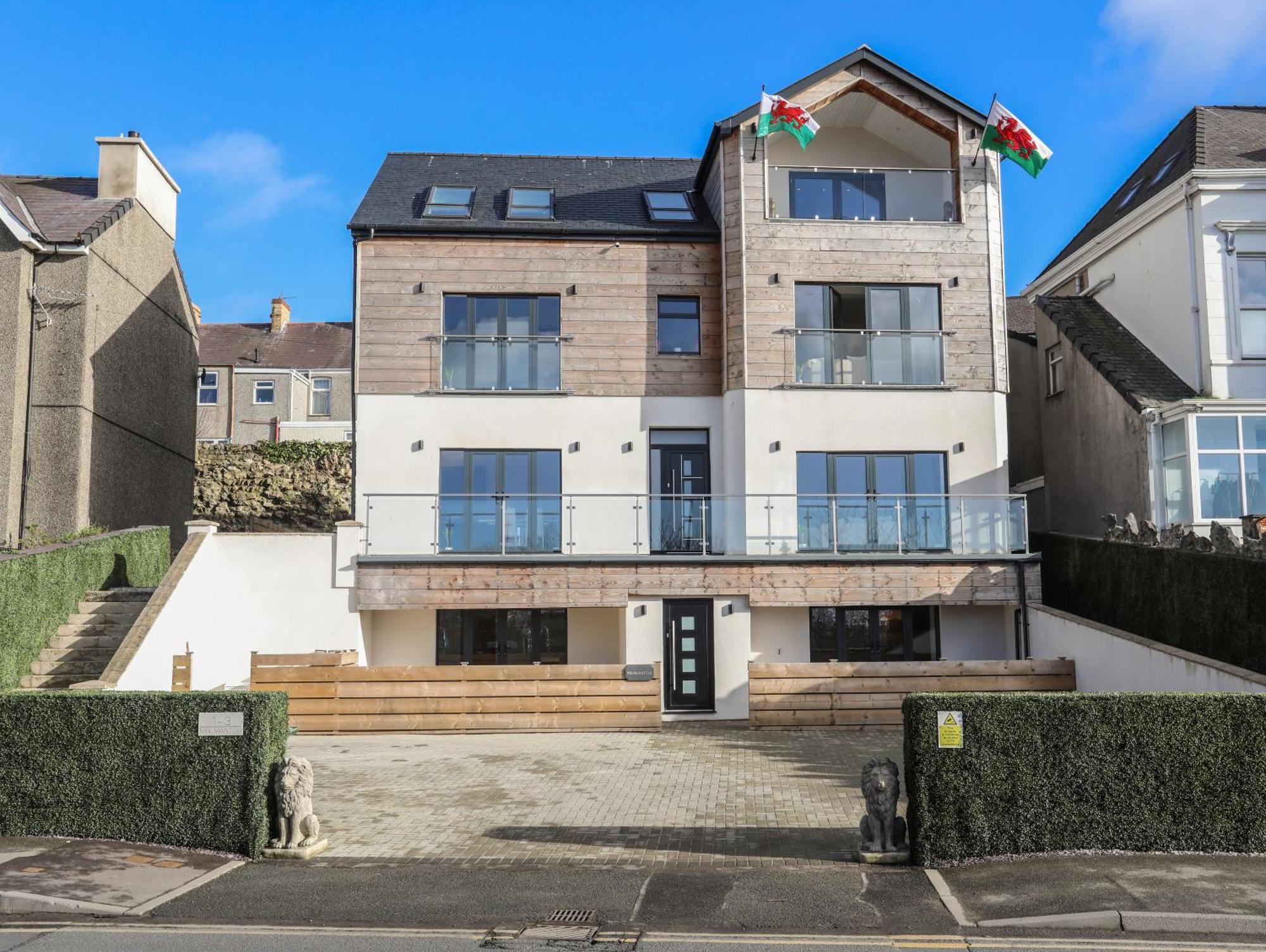 Bryn Min Manton Penthouse Apartamento Caernarfon Exterior foto