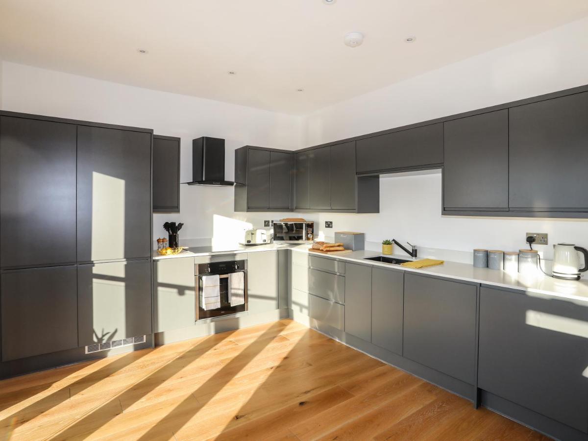 Bryn Min Manton Penthouse Apartamento Caernarfon Exterior foto