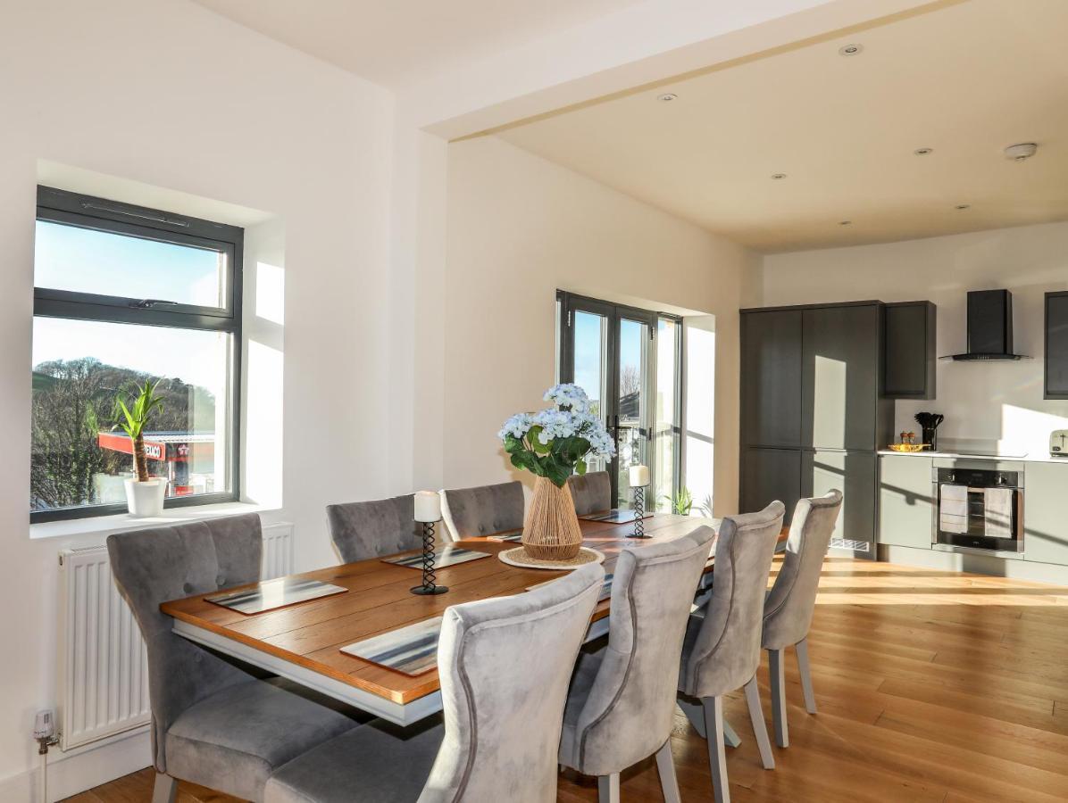 Bryn Min Manton Penthouse Apartamento Caernarfon Exterior foto