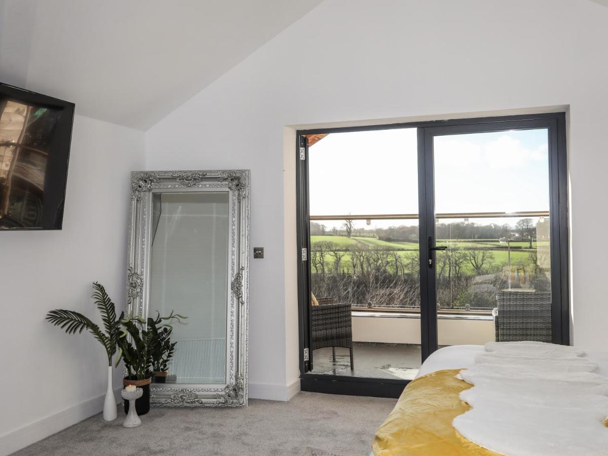 Bryn Min Manton Penthouse Apartamento Caernarfon Exterior foto