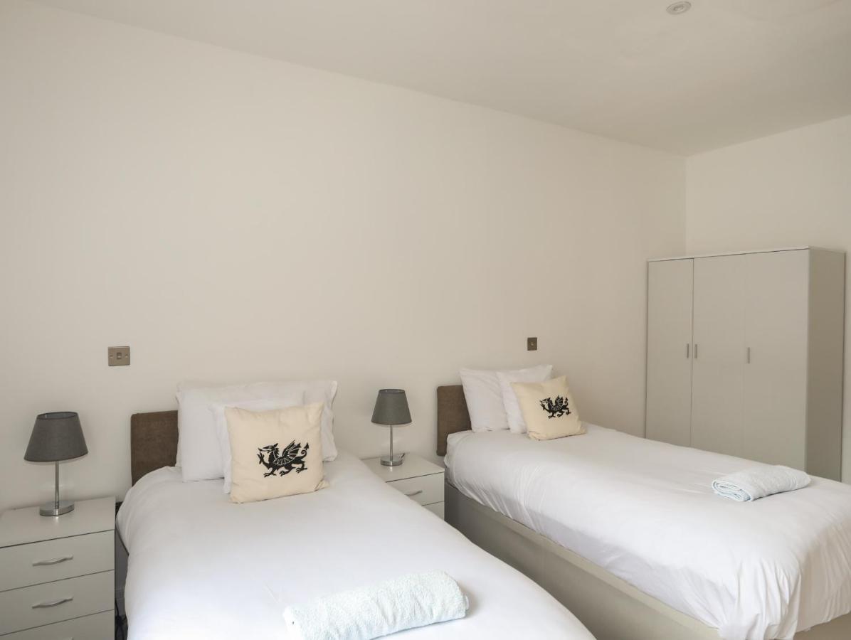 Bryn Min Manton Penthouse Apartamento Caernarfon Exterior foto